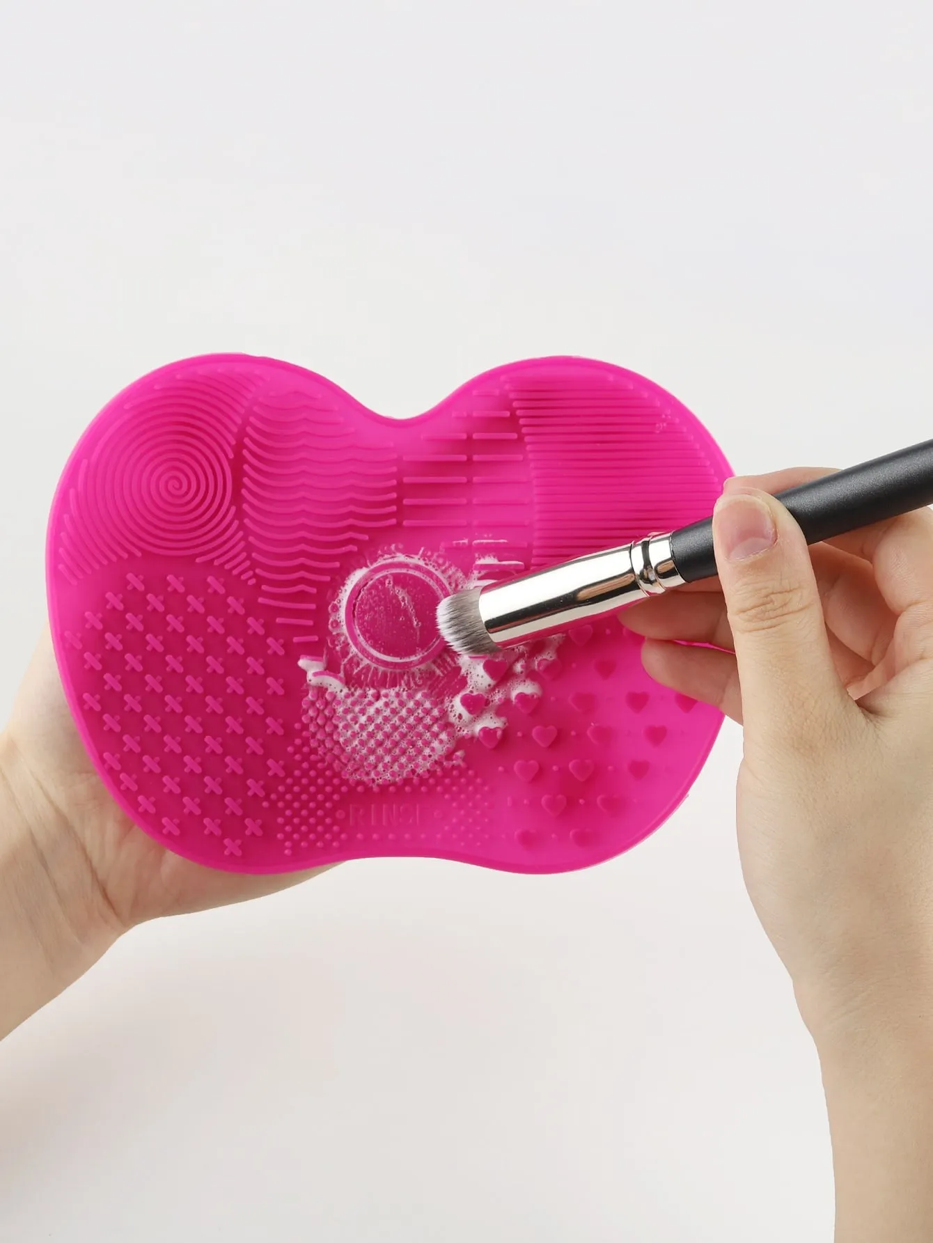 1pc Apple Shaped Makeup Brush Cleaning Tool