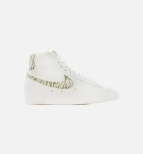 Blazer Mid '77 SE Womens Lifestyle Shoe - White/Particle Grey/Black/Summit White