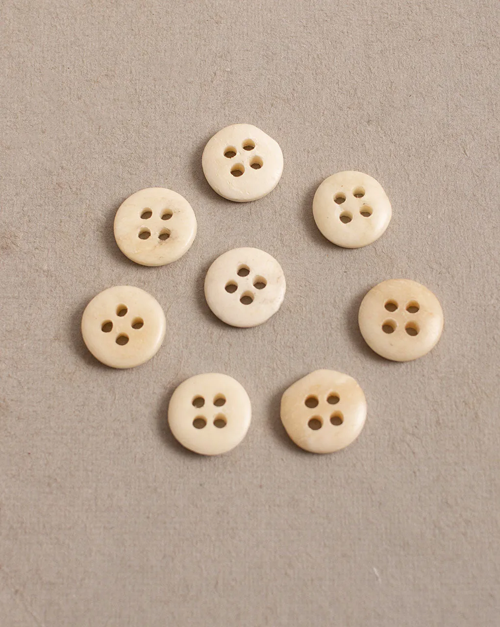 Bone Button ( Set Of 6 )