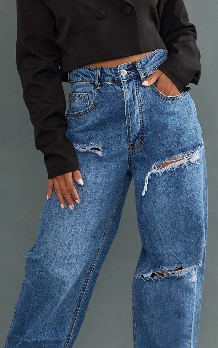 Petite mid blue wash open knee boyfriend jeans in blue