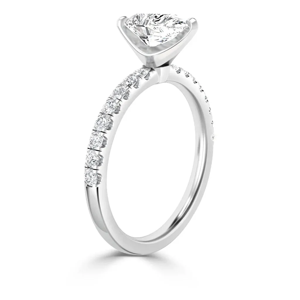 Phoebe - 18ct White Gold - Pear