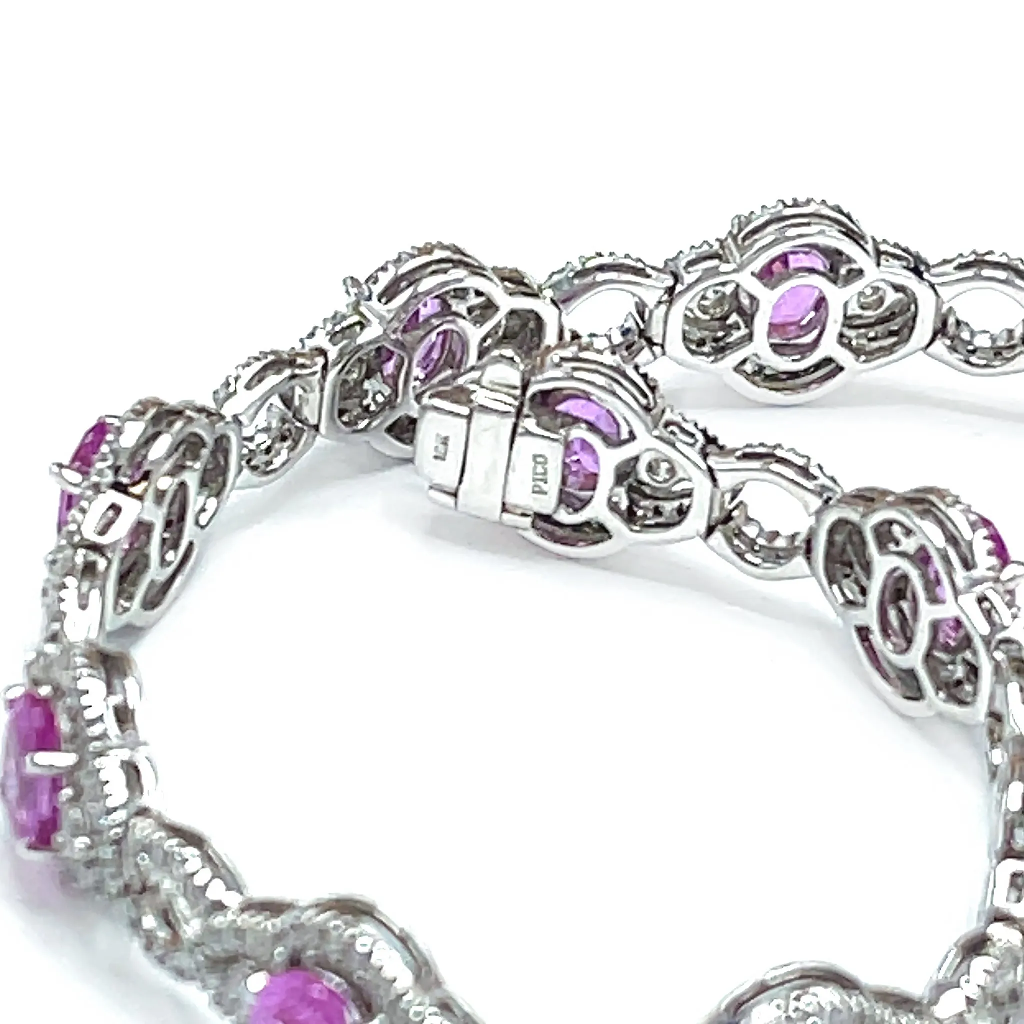 Pretty 18 kt White Gold with Pink Sapphire and Diamond Bracelet